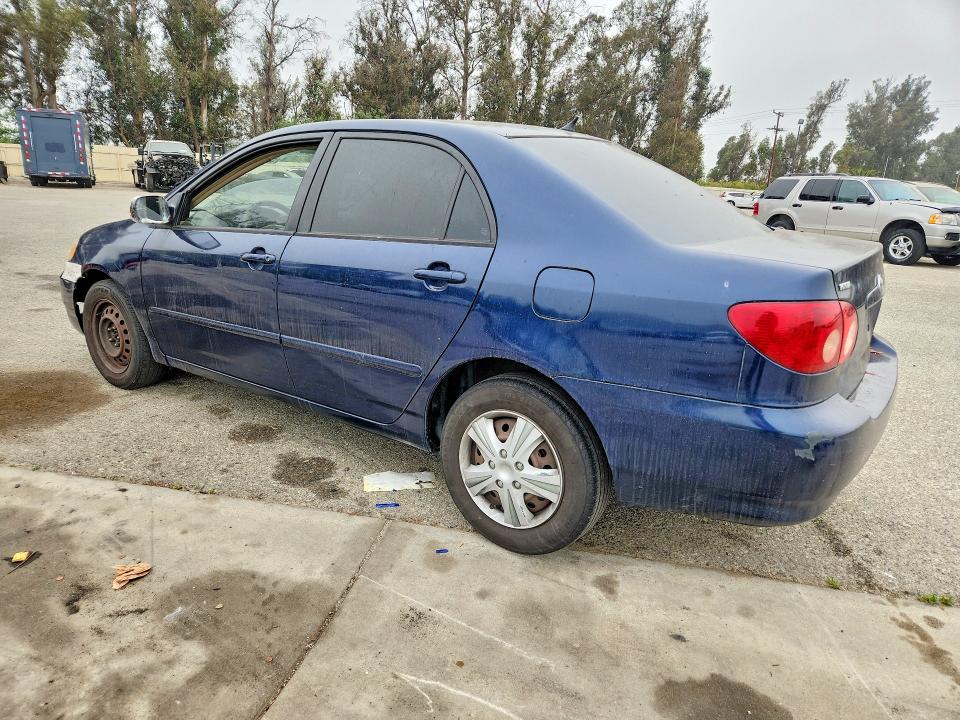 56153426 :رقم المزاد ، 1NXBR32E75Z447607 vin ، 2005 Toyota Corolla مزاد بيع