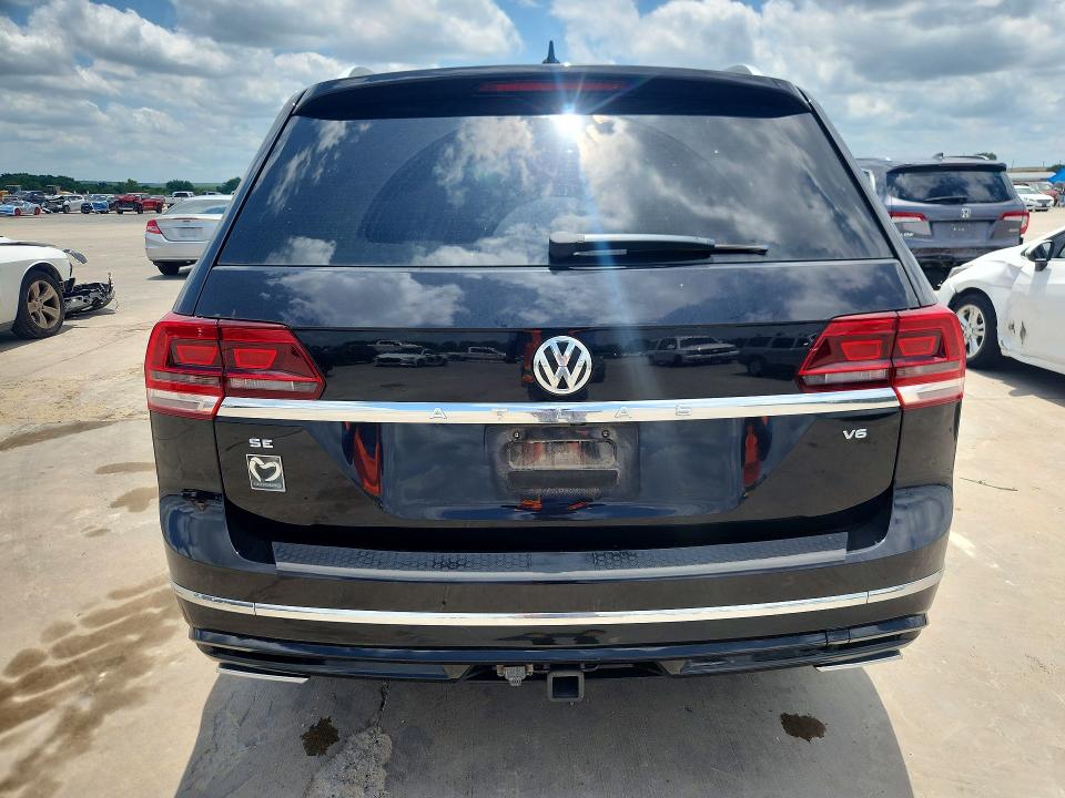 Продаж на аукціоні авто 2018 Volkswagen Atlas, vin: 1V2FR2CA5JC581719, номер лоту: 57230316
