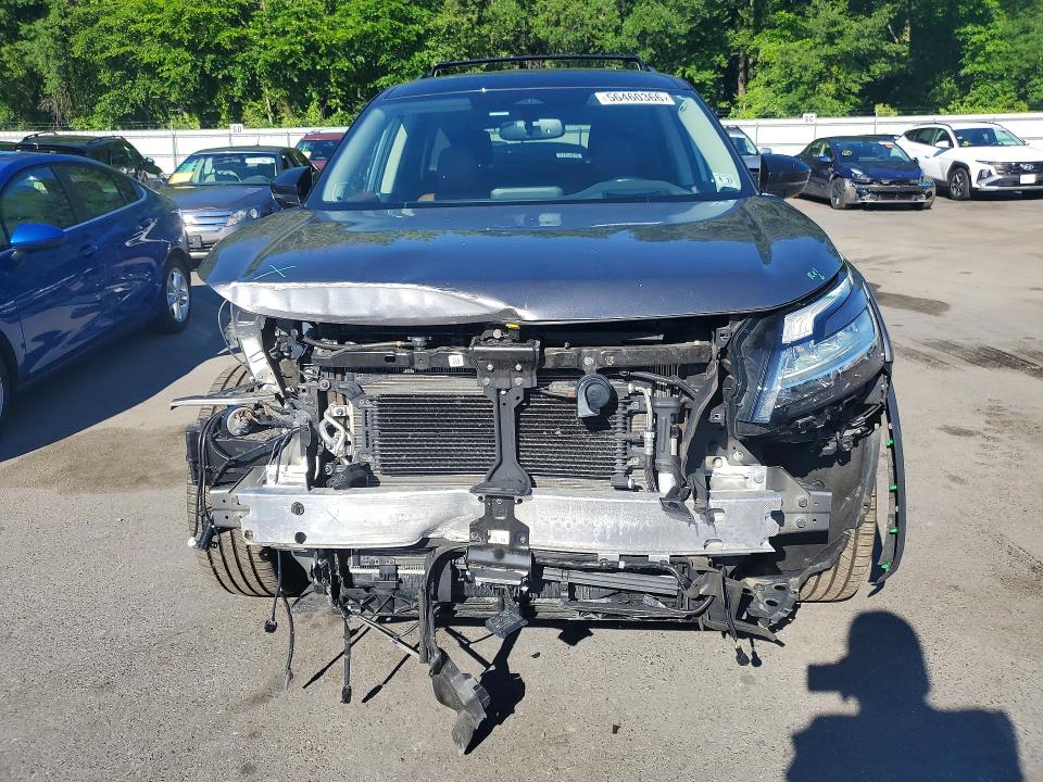 56460366 :رقم المزاد ، 5N1DR3DK4NC246779 vin ، 2022 Nissan Pathfinder مزاد بيع