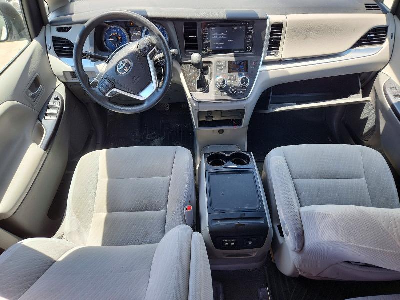 55943016 :رقم المزاد ، 5TDKZ3DCXKS966313 vin ، 2019 Toyota Sienna مزاد بيع