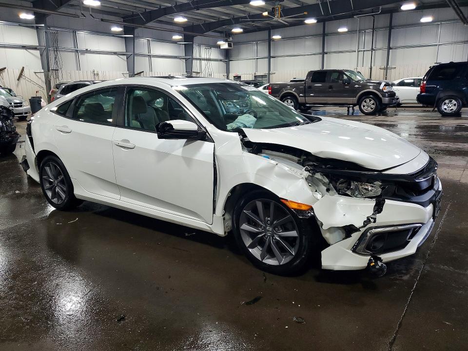 57901876 :رقم المزاد ، 19XFC1F30KE001555 vin ، 2019 Honda Civic مزاد بيع