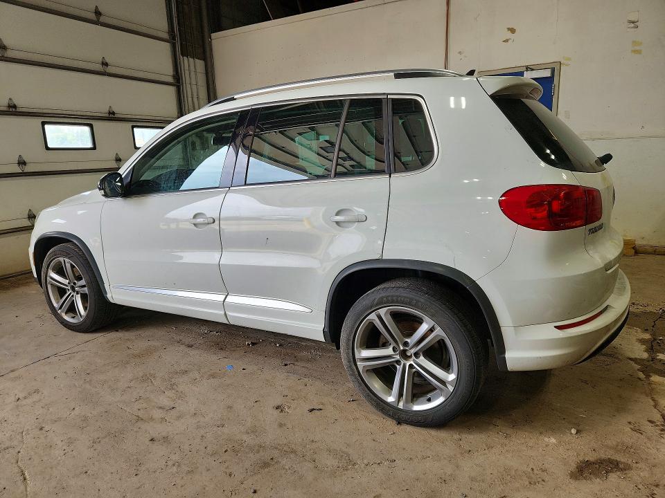56361536 :رقم المزاد ، WVGUV7AX1HW509056 vin ، 2017 Volkswagen Tiguan مزاد بيع