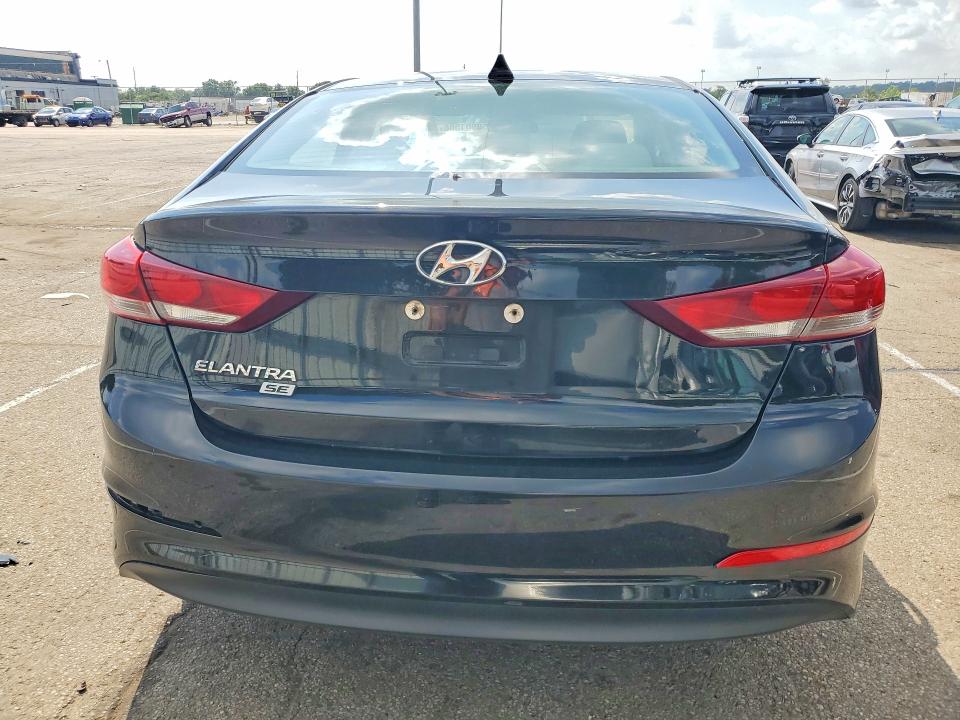 2017 Hyundai Elantra მანქანა იყიდება აუქციონზე, vin: 5NPD74LF2HH161162, აუქციონის ნომერი: 58901566