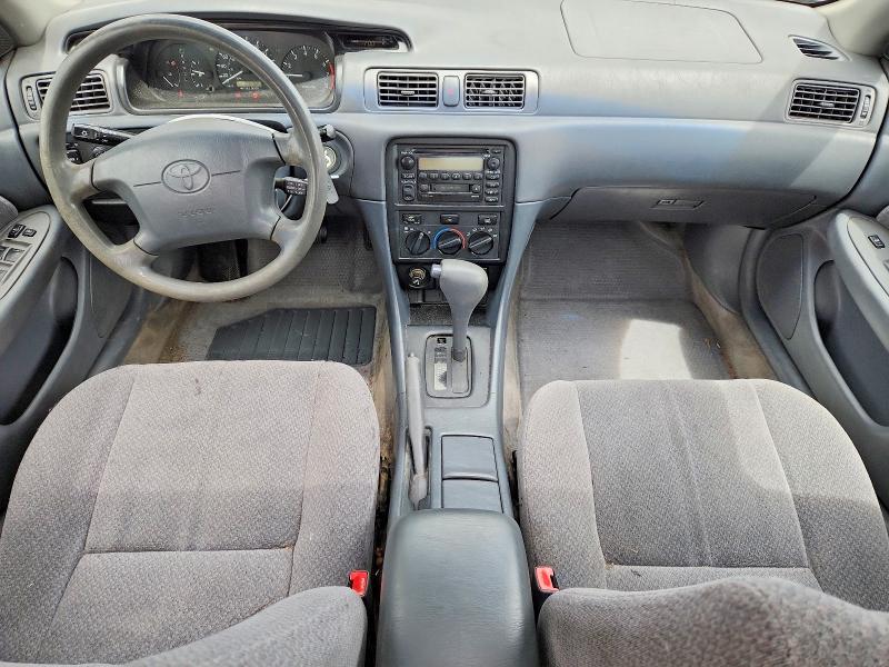 57460306 :رقم المزاد ، JT2BG22K8Y0457299 vin ، 2000 Toyota Camry مزاد بيع