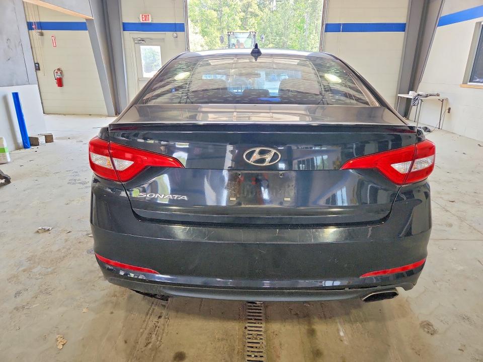 2015 Hyundai Sonata მანქანა იყიდება აუქციონზე, vin: 5NPE24AF4FH040975, აუქციონის ნომერი: 56219576