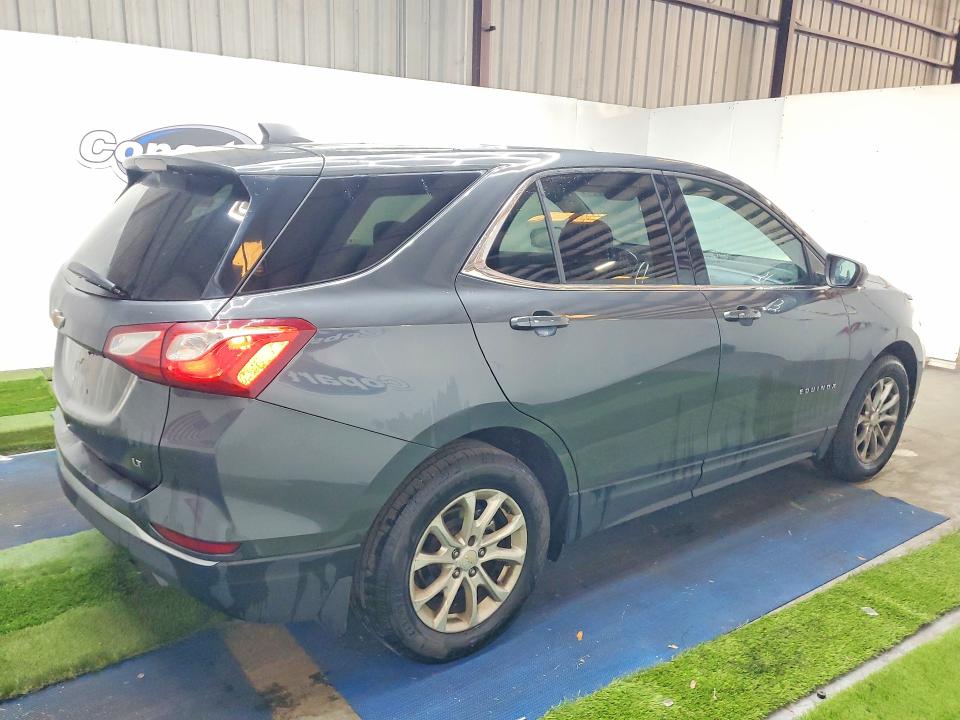 2018 Chevrolet Equinox მანქანა იყიდება აუქციონზე, vin: 2GNAXJEV4J6339368, აუქციონის ნომერი: 58443846