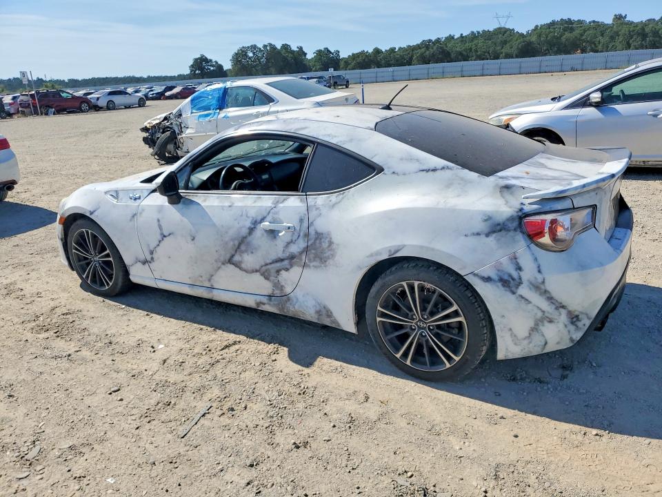 57351806 :رقم المزاد ، JF1ZNAA1XD2710836 vin ، 2013 Scion Fr-s مزاد بيع