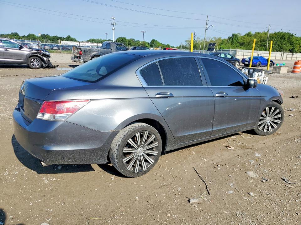 57509886 :رقم المزاد ، JHMCP26438C000534 vin ، 2008 Honda Accord مزاد بيع