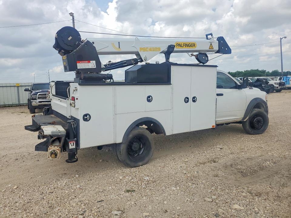 55432666 :رقم المزاد ، 3C7WRNBL1KG535523 vin ، 2019 Ram 5500 مزاد بيع