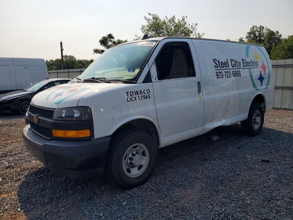 Auction sale of the 2020 Chevrolet Express G2500, vin: 1GCWGAFP9L1259553, lot number: 85621575