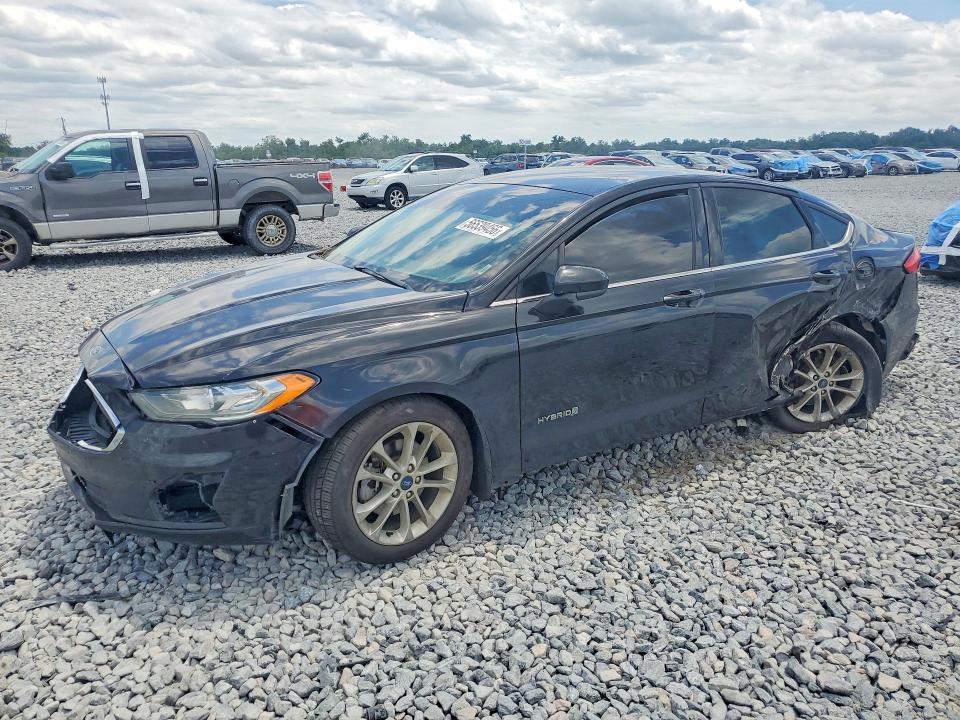Продажа на аукционе авто 2019 Ford Fusion, vin: 3FA6P0LU3KR262785, номер лота: 56539456