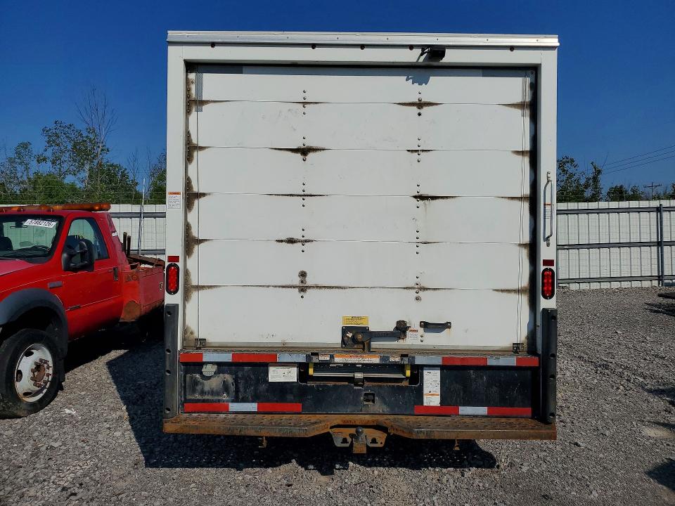 59008706 :رقم المزاد ، 1FDWE3FN6NDC09030 vin ، 2022 Ford Econoline مزاد بيع