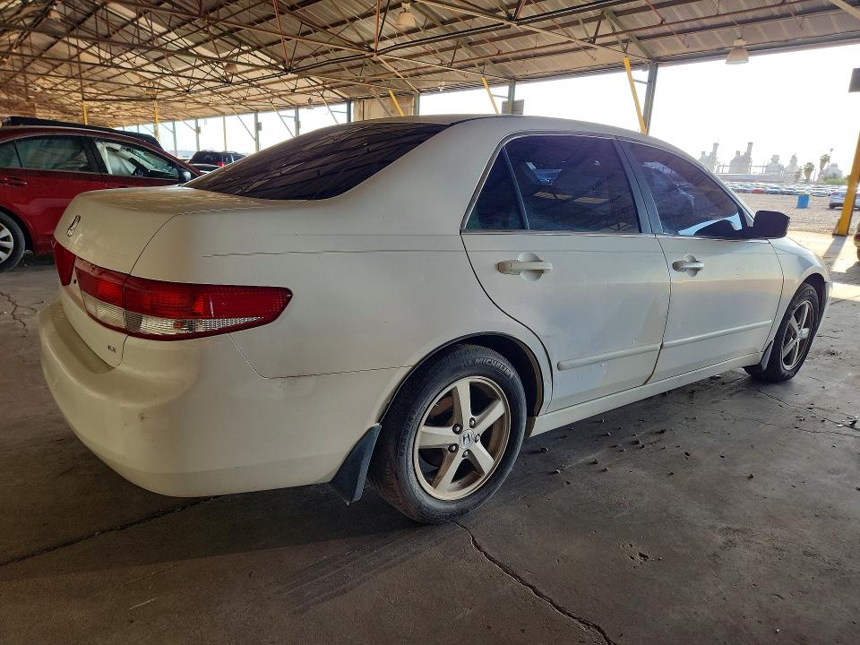 57271046 :رقم المزاد ، JHMCM56653C083162 vin ، 2003 Honda Accord مزاد بيع
