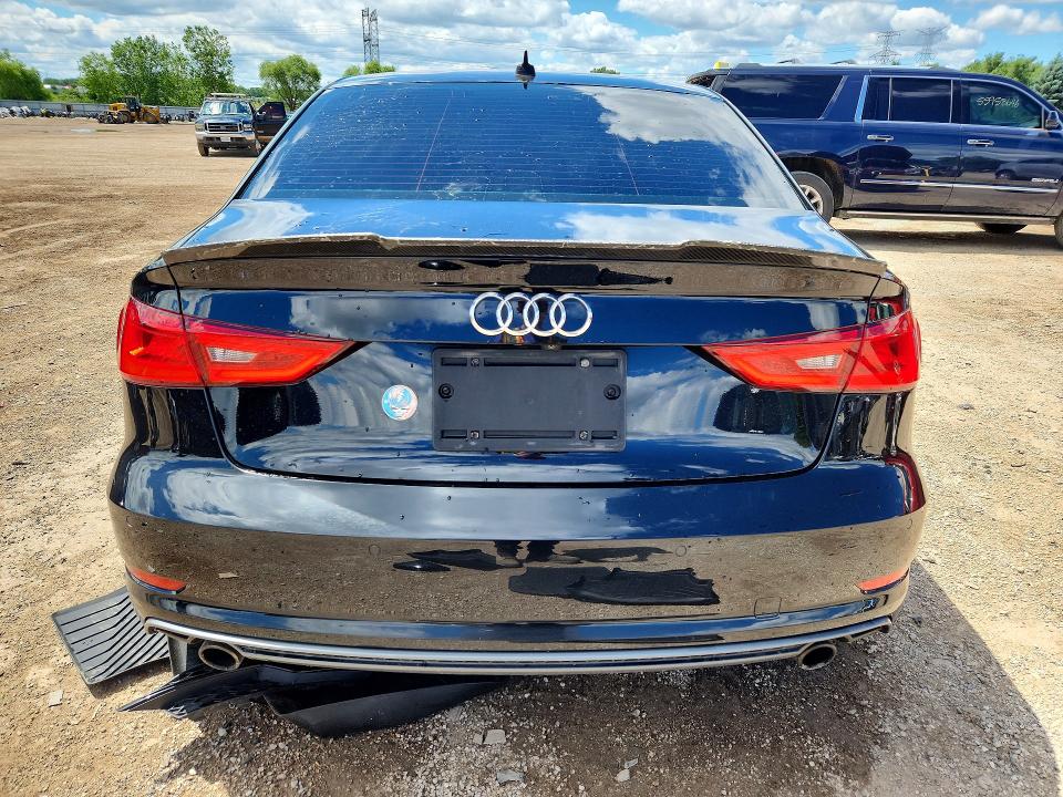 Продажа на аукционе авто 2016 Audi A3, vin: WAUJ8GFF5G1060925, номер лота: 57670866