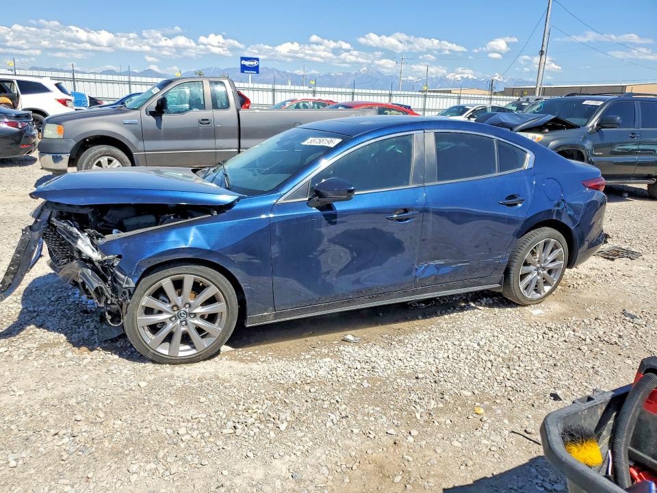 Продаж на аукціоні авто 2022 Mazda 3, vin: 3MZBPACL8NM305117, номер лоту: 55756196