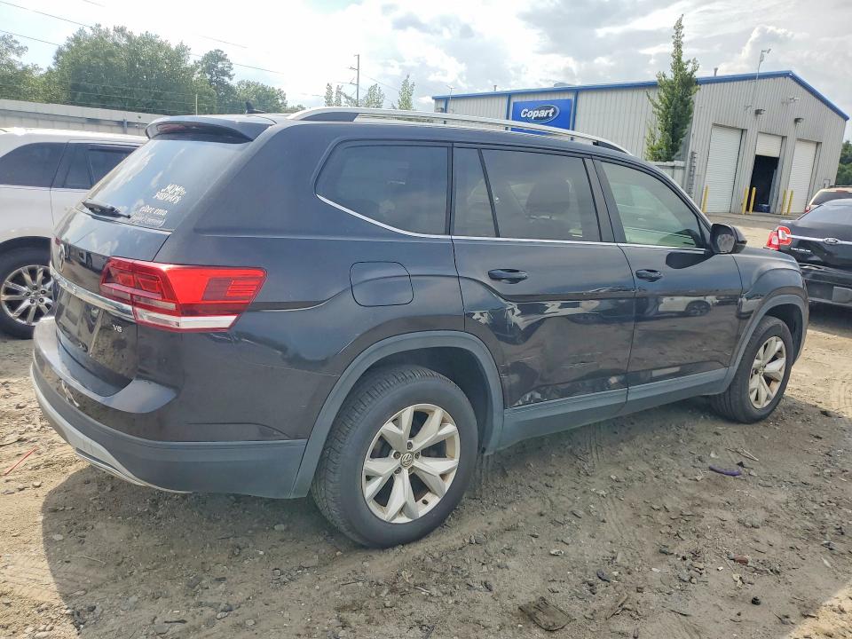 85610685 :رقم المزاد ، 1V2BR2CA5JC502337 vin ، 2018 Volkswagen Atlas مزاد بيع