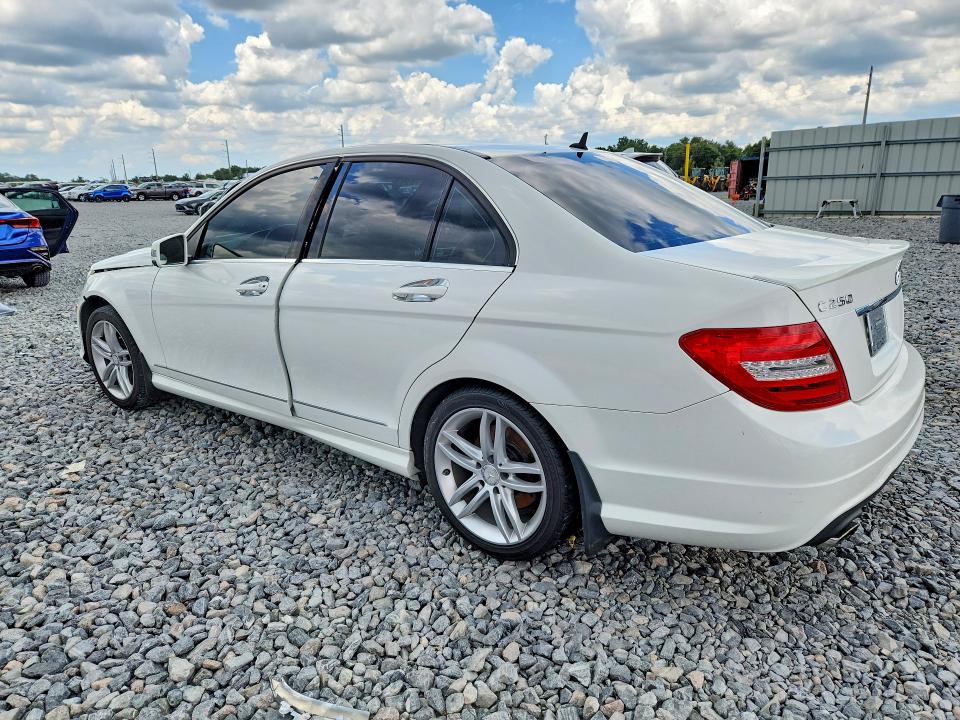 57044106 :رقم المزاد ، WDDGF4HB4DR299929 vin ، 2013 Mercedes-benz C مزاد بيع