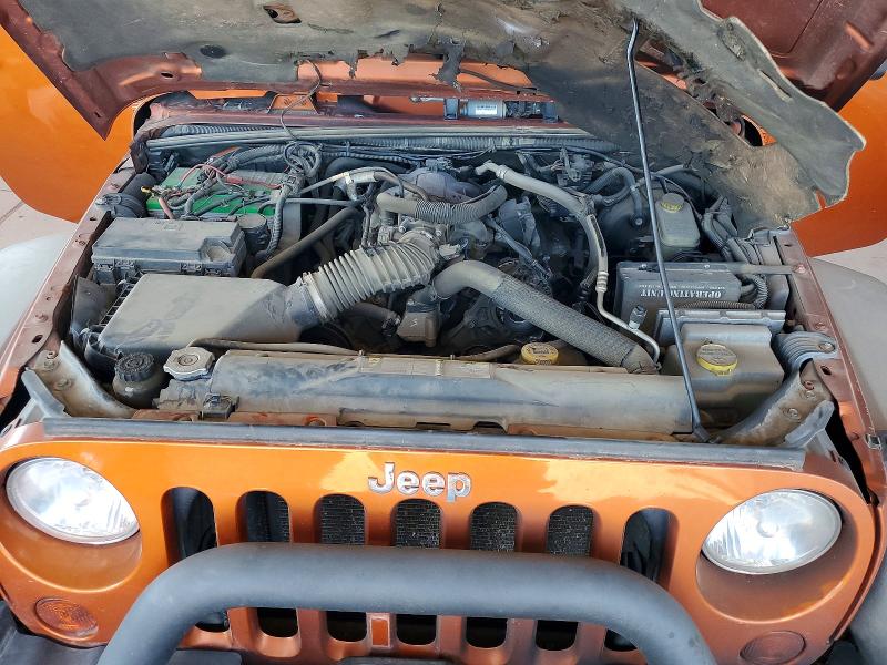 2011 Jeep Wrangler Unlimited მანქანა იყიდება აუქციონზე, vin: 1J4BA6H10BL505795, აუქციონის ნომერი: 58047076