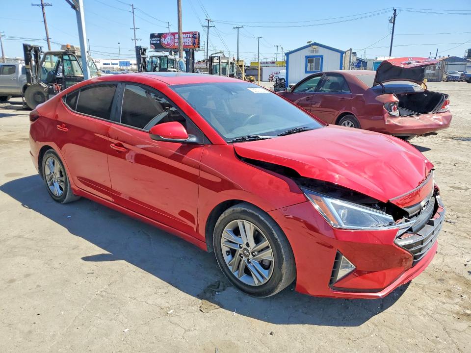 56810136 :رقم المزاد ، 5NPD84LFXLH608178 vin ، 2020 Hyundai Elantra مزاد بيع