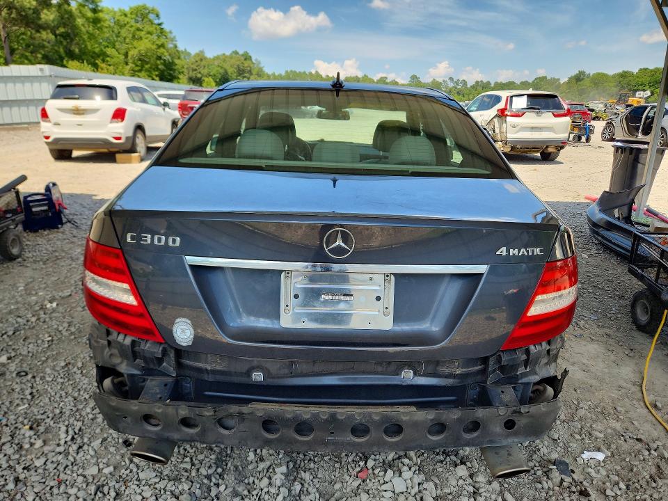 Продажа на аукционе авто 2013 Mercedes-benz C, vin: WDDGF8AB4DR288527, номер лота: 56990856