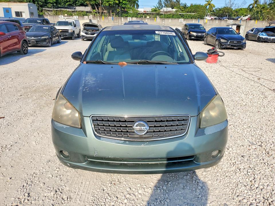 2005 Nissan Altima მანქანა იყიდება აუქციონზე, vin: 1N4AL11D15C395935, აუქციონის ნომერი: 57708046