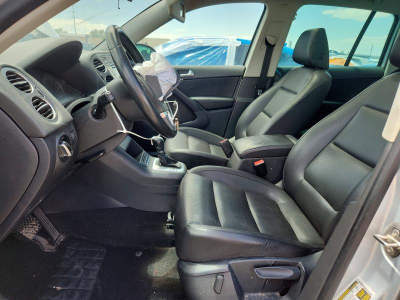 2013 Volkswagen Tiguan მანქანა იყიდება აუქციონზე, vin: WVGBV7AX3DW537832, აუქციონის ნომერი: 41981366