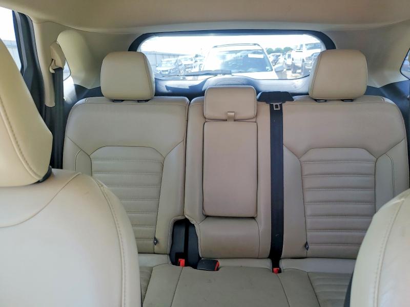 54100366 :رقم المزاد ، 2FMTK3J80FBC33604 vin ، 2015 Ford Edge مزاد بيع