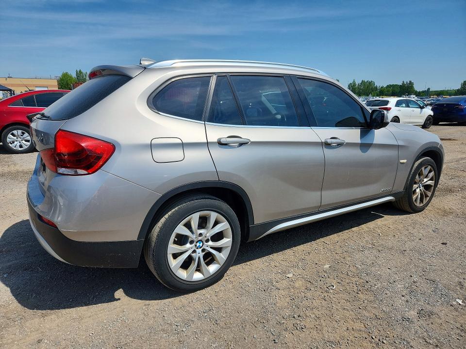 58101156 :رقم المزاد ، WBAVL1C50CVR79310 vin ، 2012 Bmw X1 مزاد بيع