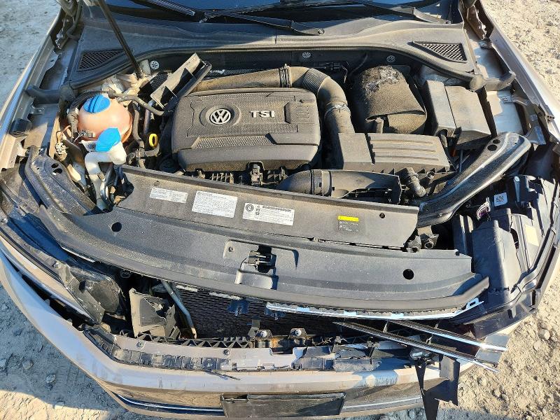 2016 Volkswagen Passat მანქანა იყიდება აუქციონზე, vin: 1VWBT7A38GC015661, აუქციონის ნომერი: 97682705