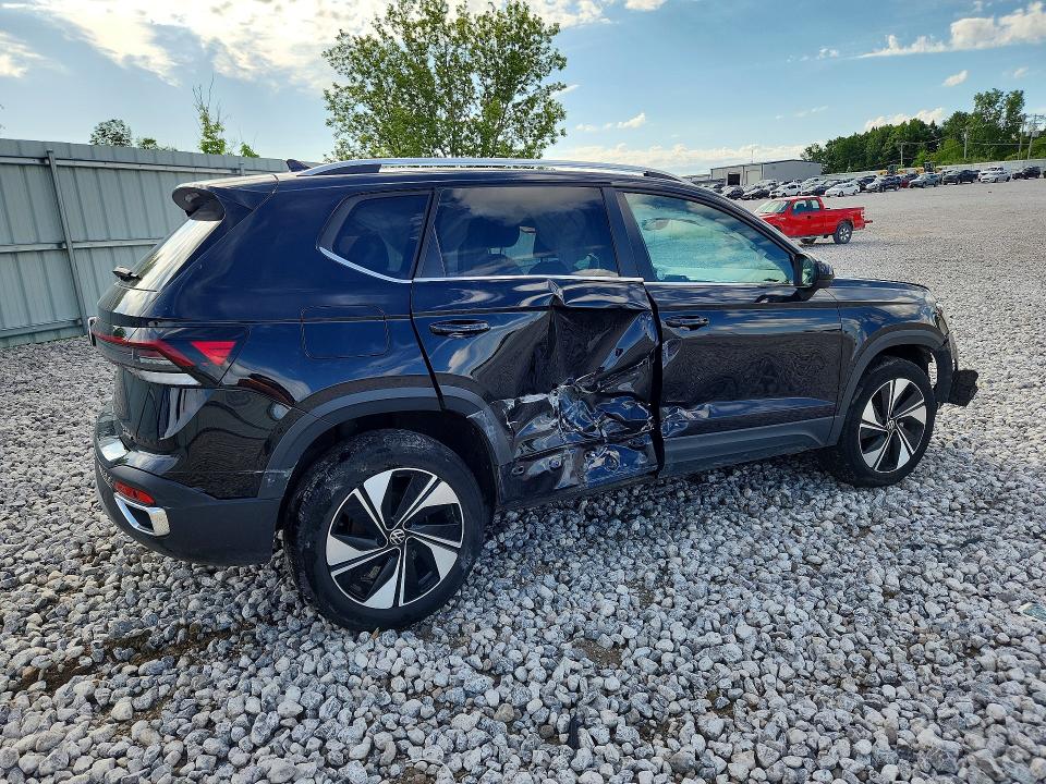 57476146 :رقم المزاد ، 3VVUC7B23SM024763 vin ، 2025 Volkswagen Taos مزاد بيع