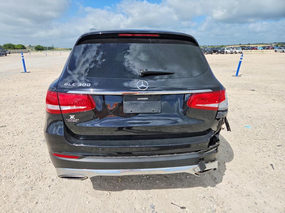 58572126 :رقم المزاد ، WDC0G4JB5KF631761 vin ، 2019 Mercedes-benz Glc مزاد بيع