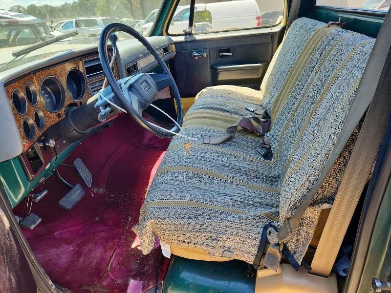 55758866 :رقم المزاد ، 1GCFR24H2HF340173 vin ، 1987 Chevrolet R20 مزاد بيع