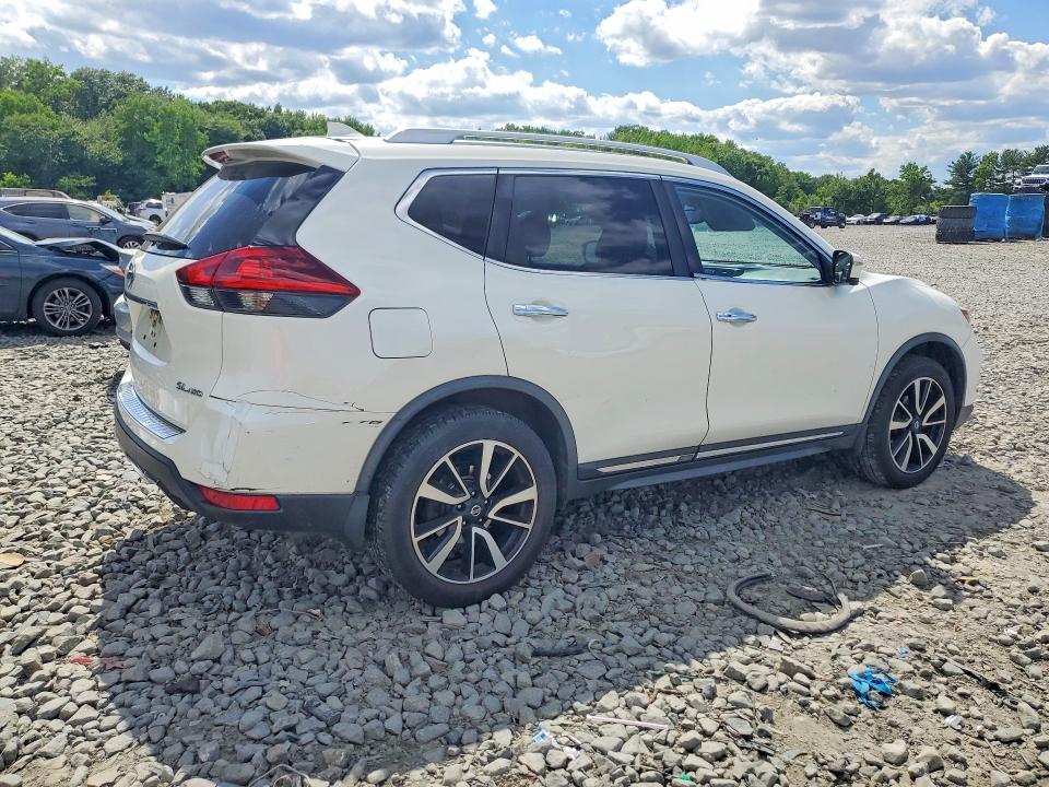 Продаж на аукціоні авто 2018 Nissan Rogue, vin: JN8AT2MV6JW319239, номер лоту: 58013326