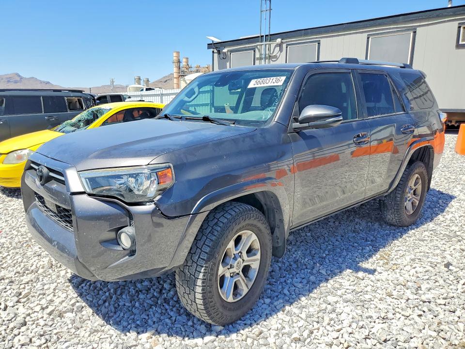 56803136 :رقم المزاد ، JTEBU5JR0L5757961 vin ، 2020 Toyota 4runner مزاد بيع