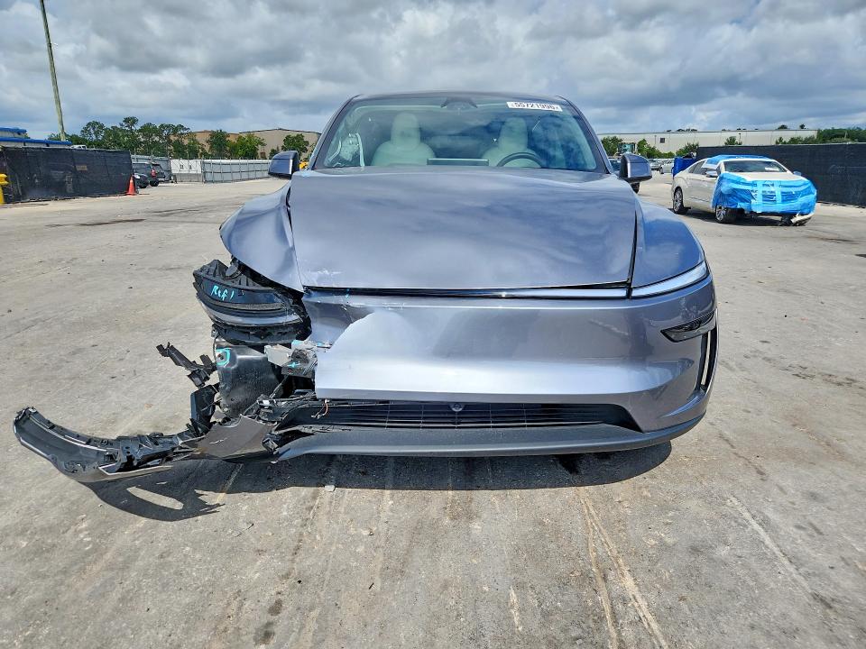 Продаж на аукціоні авто 2026 Tesla Model Y, vin: 7SAYGDEE1TA401122, номер лоту: 55721996