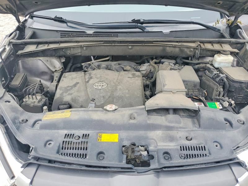 Продажа на аукционе авто 2019 Toyota Highlander, vin: 5TDJZRFH5KS942086, номер лота: 57689496