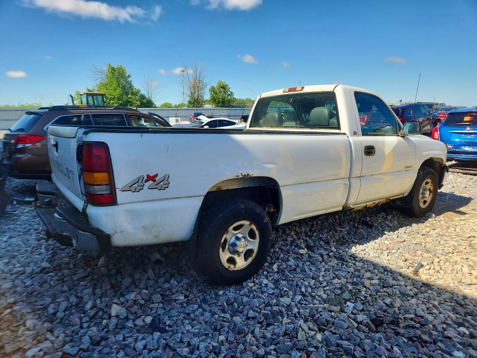 Продаж на аукціоні авто 2000 Chevrolet Silverado, vin: 1GCEK14T5YE330905, номер лоту: 57607596