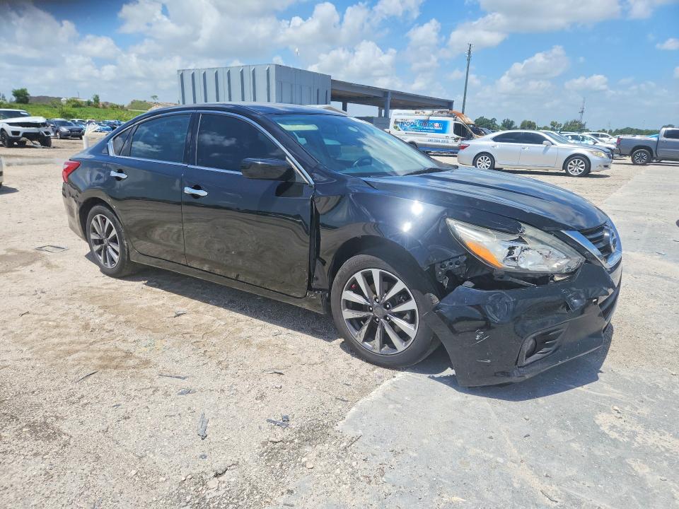56497986 :رقم المزاد ، 1N4AL3AP4HC293281 vin ، 2017 Nissan Altima مزاد بيع