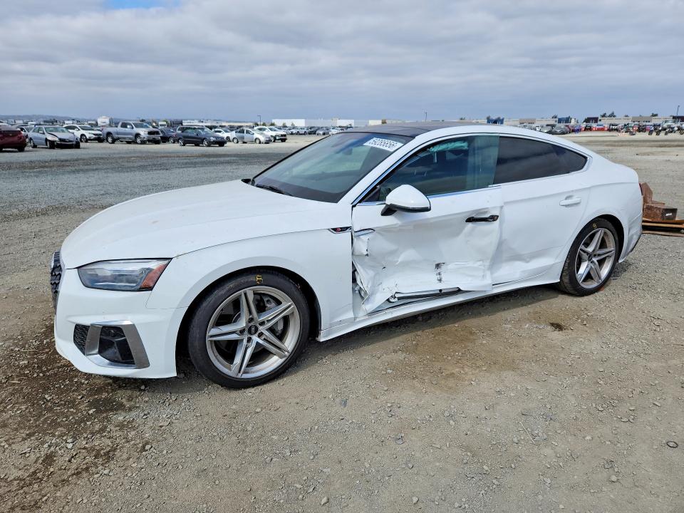 2021 Audi A5 მანქანა იყიდება აუქციონზე, vin: WAUDACF58MA044845, აუქციონის ნომერი: 59285856
