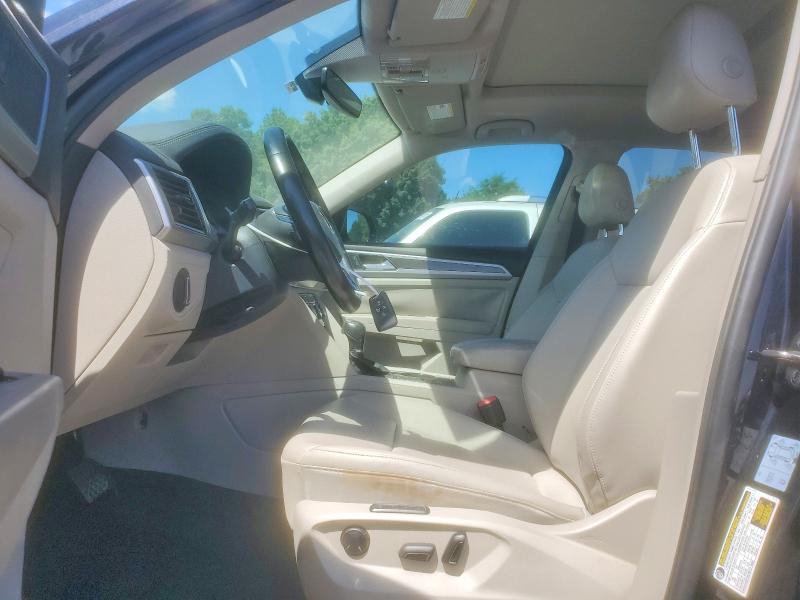 54687476 :رقم المزاد ، 1V2ER2CA9JC523074 vin ، 2018 Volkswagen Atlas مزاد بيع