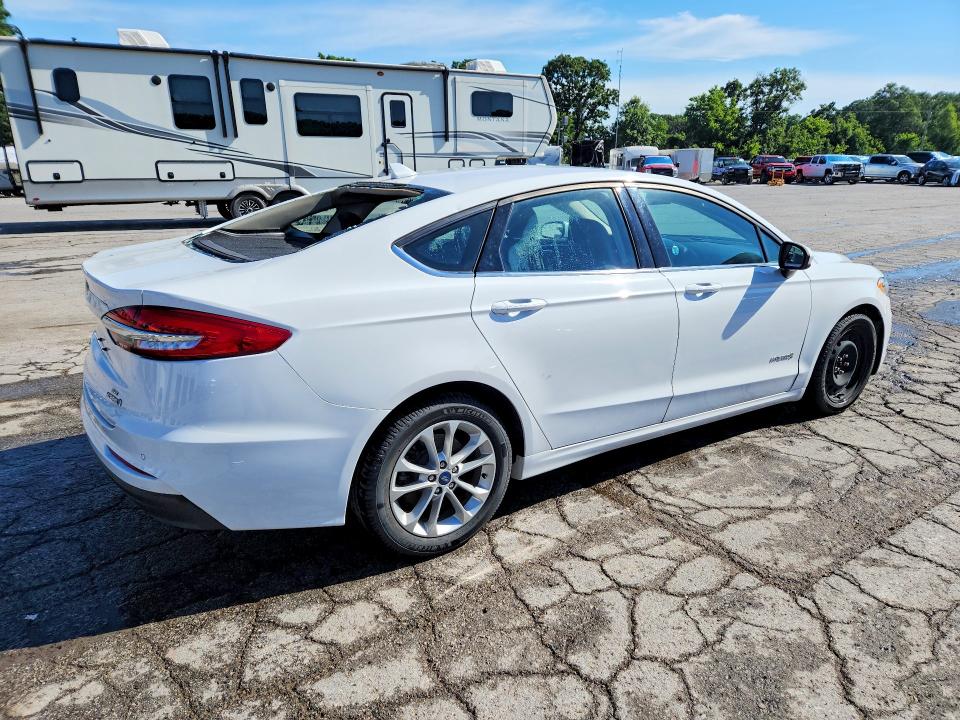 Aukcja sprzedaży 2019 Ford Fusion, vin: 3FA6P0LU9KR143574, numer aukcji: 57586166