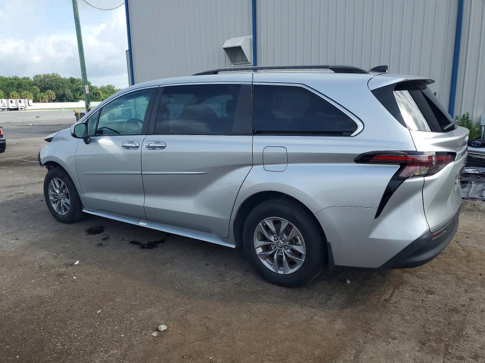 Продажа на аукционе авто 2024 Toyota Sienna, vin: 5TDYRKEC5RS198642, номер лота: 55738696