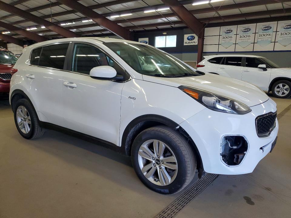 Продажа на аукционе авто 2017 Kia Sportage, vin: KNDPMCACXH7040814, номер лота: 57215496