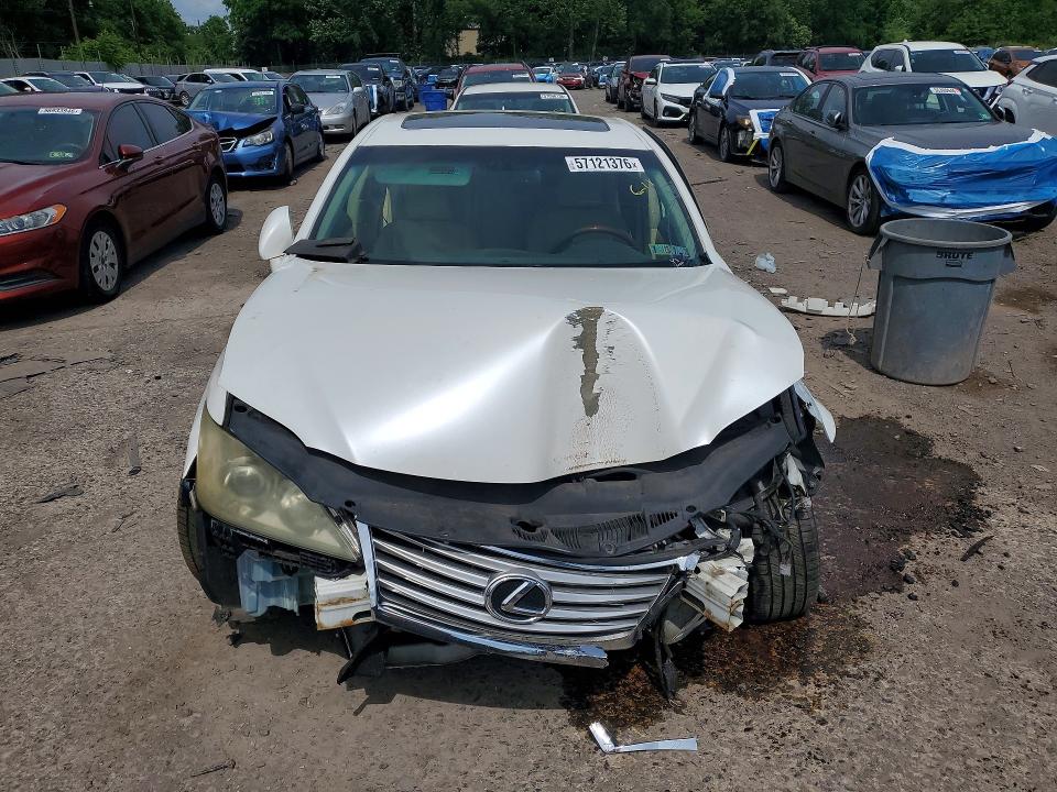 57121376 :رقم المزاد ، JTHBK1EG7B2418656 vin ، 2011 Lexus Es مزاد بيع
