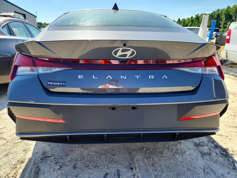 55467526 :رقم المزاد ، KMHLL4DG9TU218580 vin ، 2026 Hyundai Elantra مزاد بيع