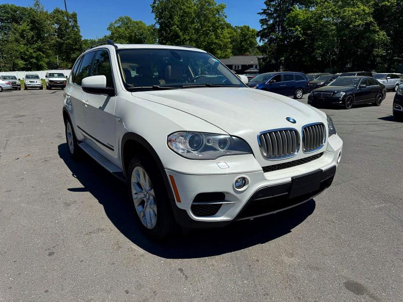 56421406 :رقم المزاد ، 5UXZV4C53D0E11293 vin ، 2013 Bmw X5 مزاد بيع