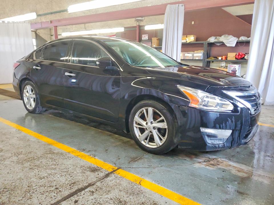 57217726 :رقم المزاد ، 1N4AL3AP0FC213715 vin ، 2015 Nissan Altima مزاد بيع