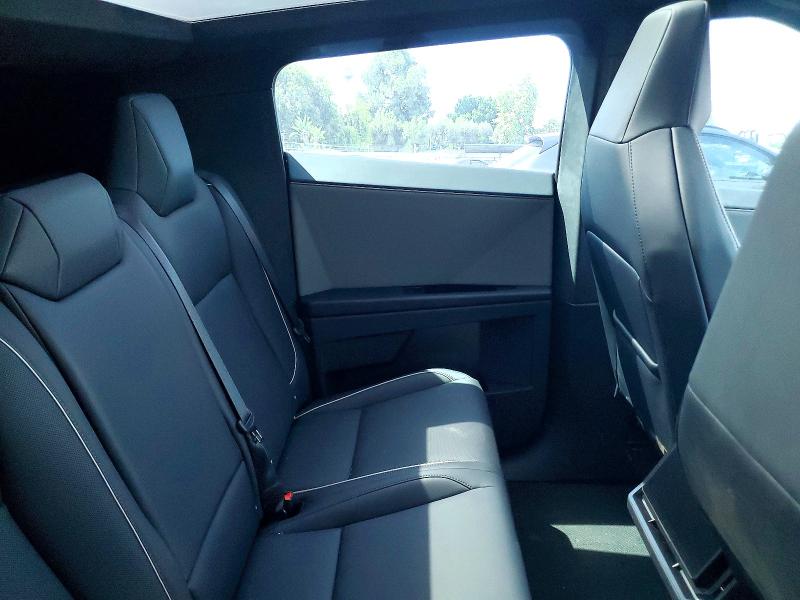 2026 Tesla Cybertruck მანქანა იყიდება აუქციონზე, vin: 7G2CEHED2TA093855, აუქციონის ნომერი: 54732576