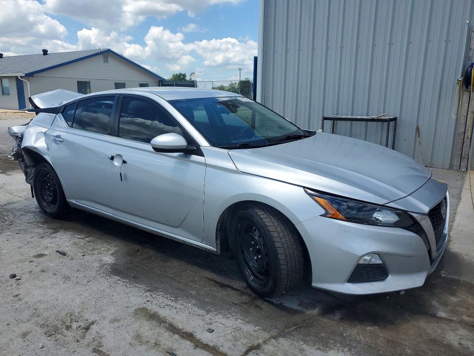 Продажа на аукционе авто 2022 Nissan Altima, vin: 1N4BL4BV3NN332434, номер лота: 58272836