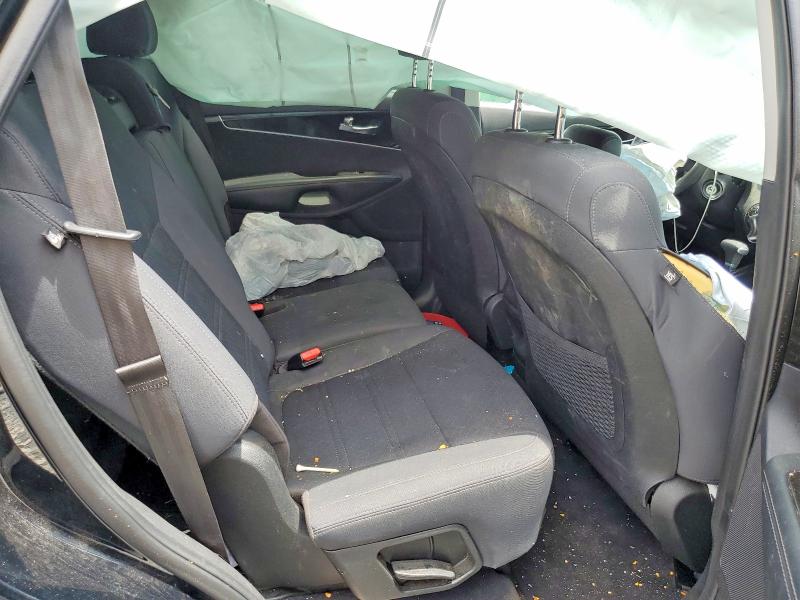 2019 Kia Sorento მანქანა იყიდება აუქციონზე, vin: 5XYPG4A33KG594204, აუქციონის ნომერი: 58007976